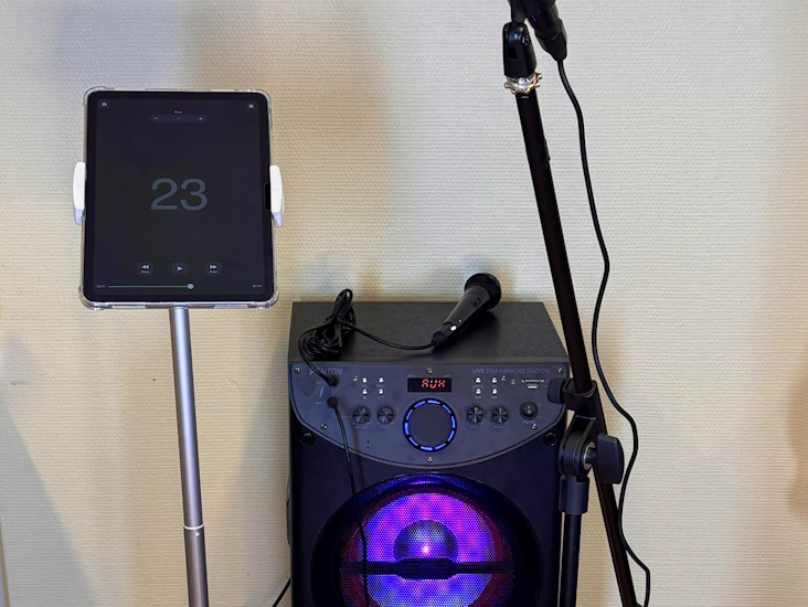 🎤🎶 lei en profesjonell karaokemaskin til festen din! 🎶🎤