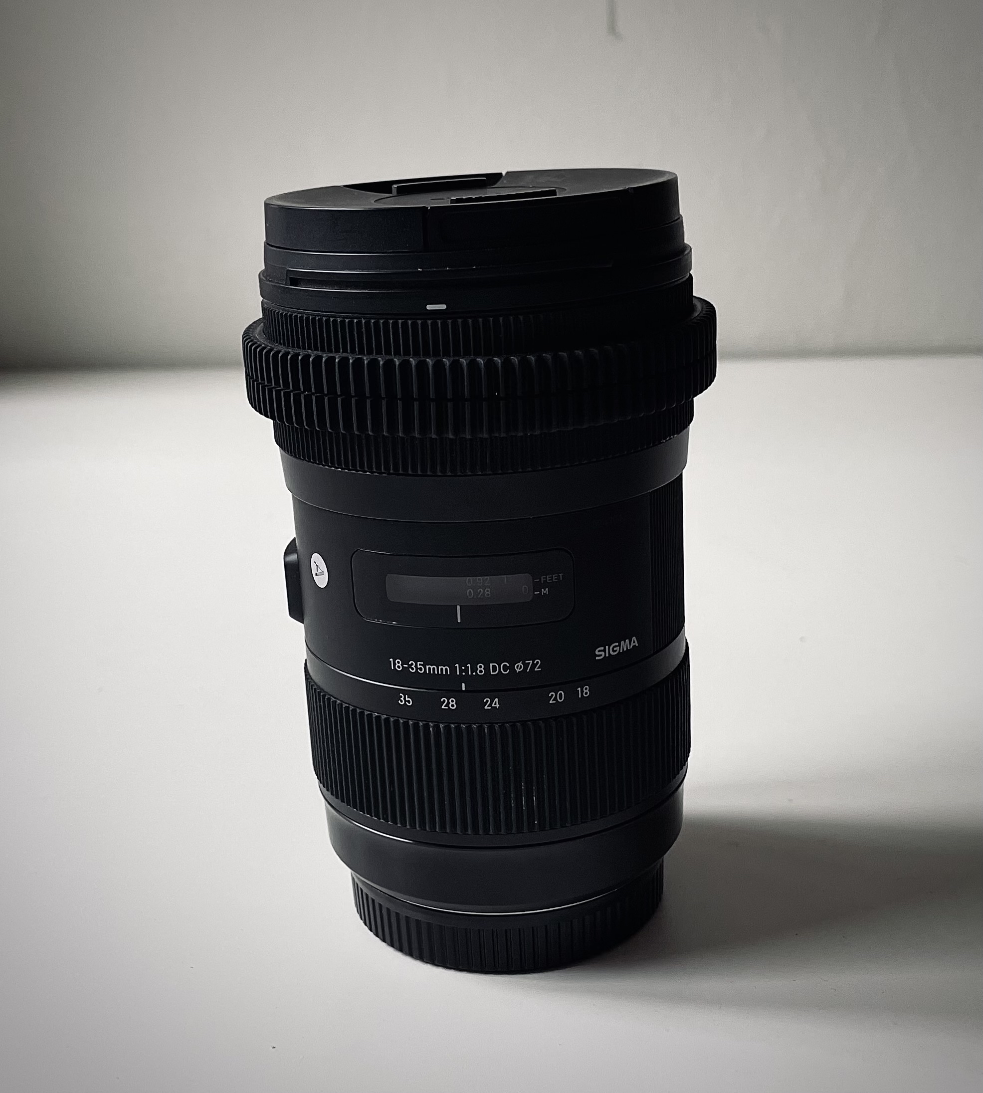 Sigma 18-35mm f/1.8 dc hsm art - canon ef