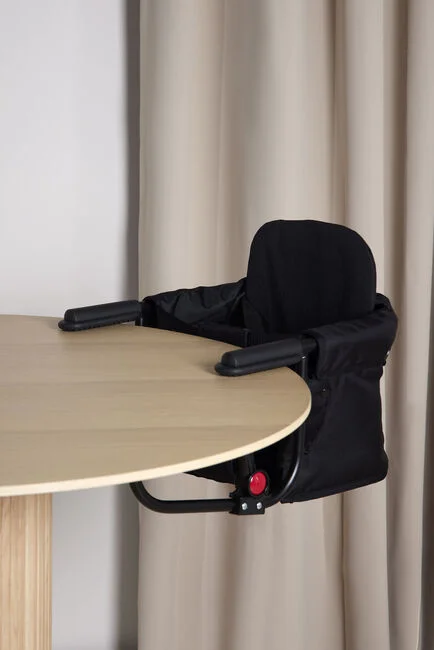 Beemoo bordmontert matstol