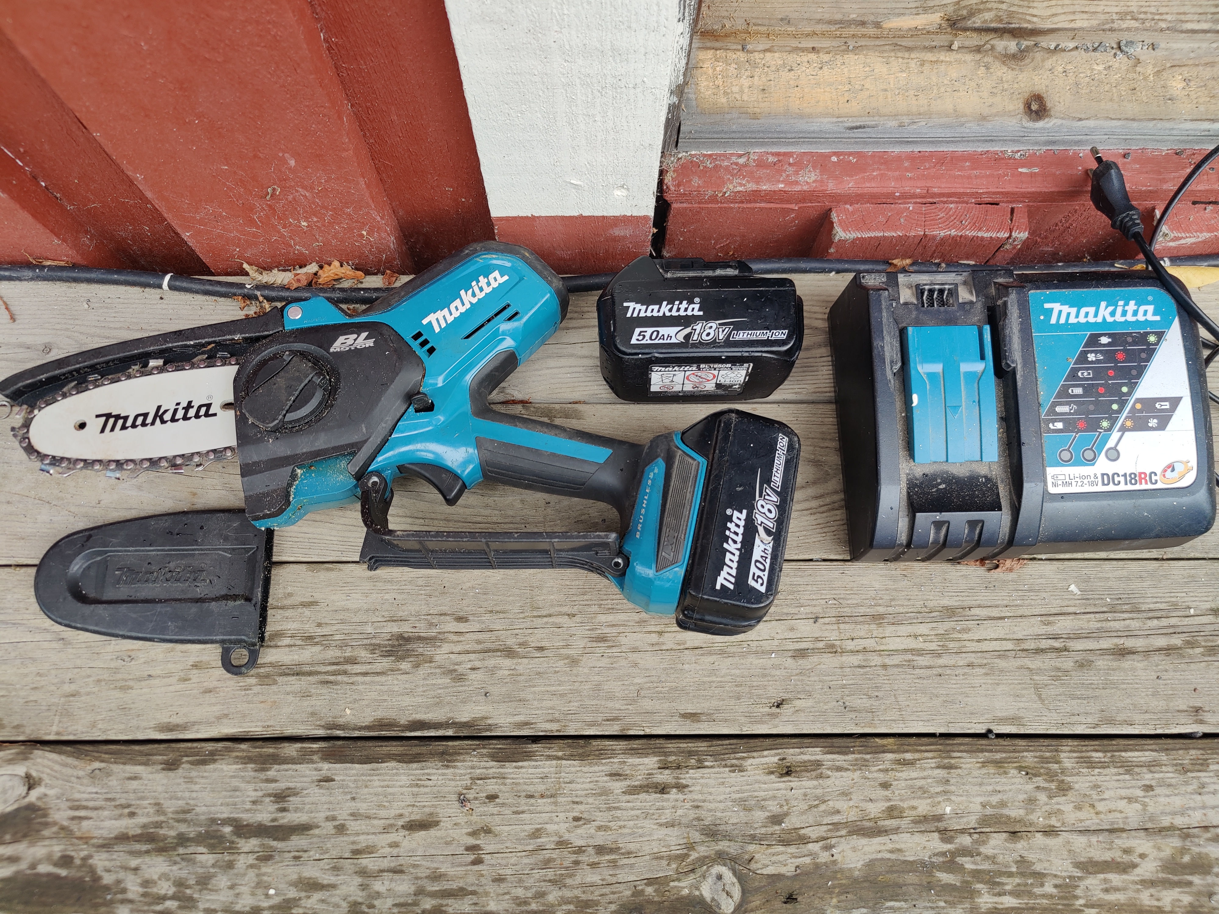 Beskärningssåg - makita duc101