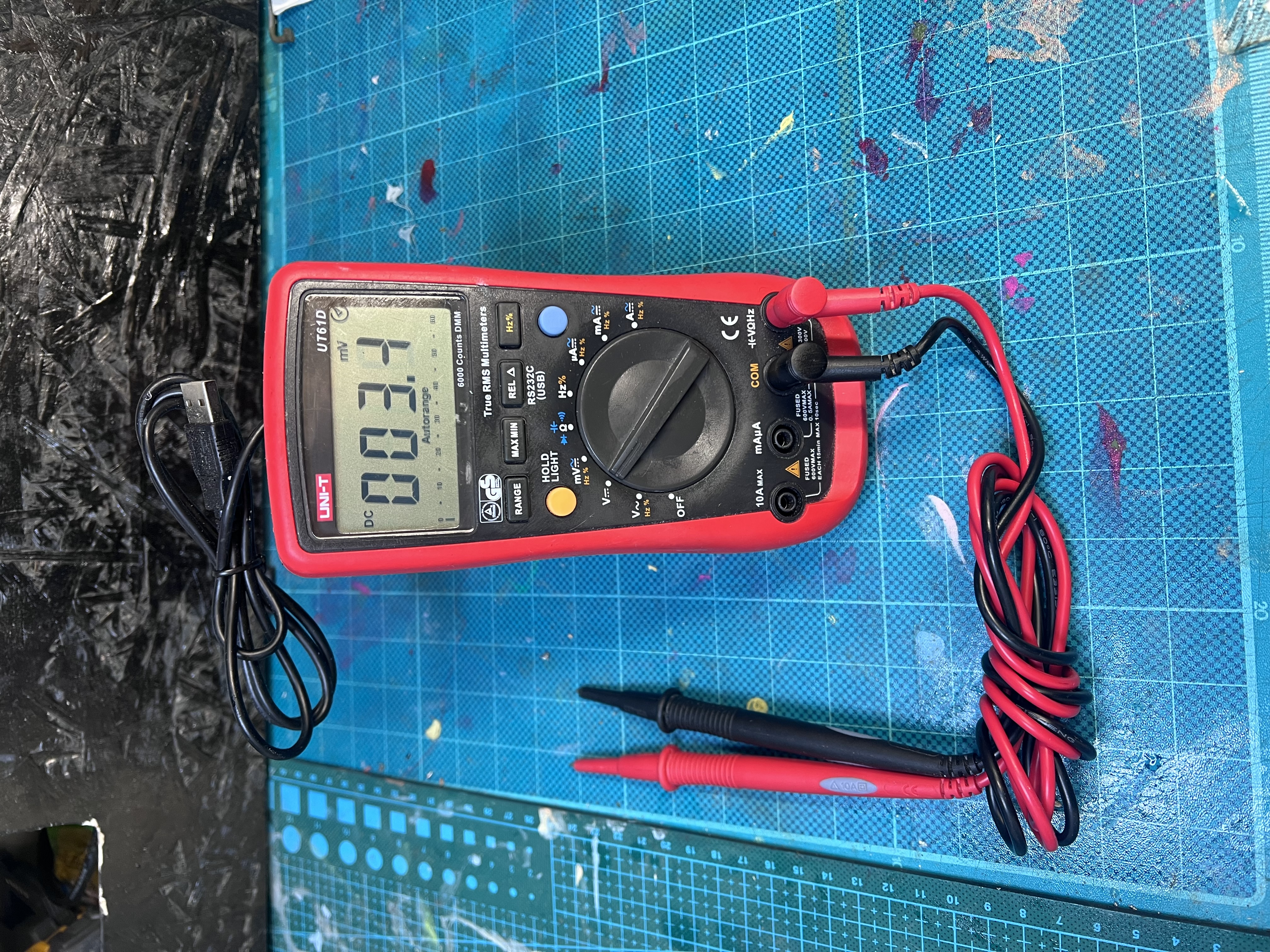 Uni-t ut61d multimeter (true rms)