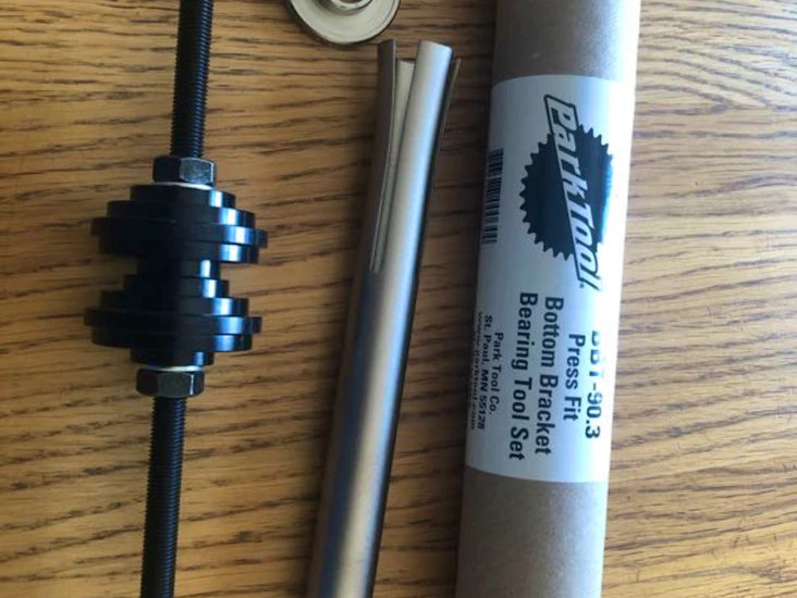 Verktyg för byte av vevlager