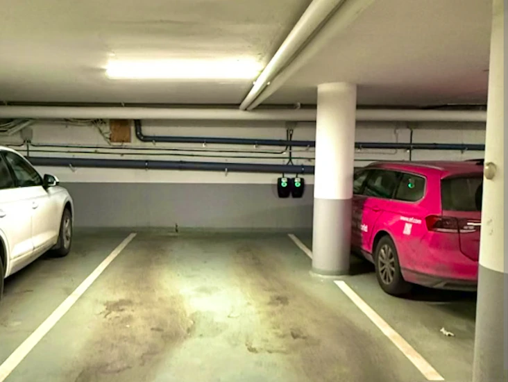 Varm garageplats (kväll/helg) – gränby/råbyvägen, uppsala