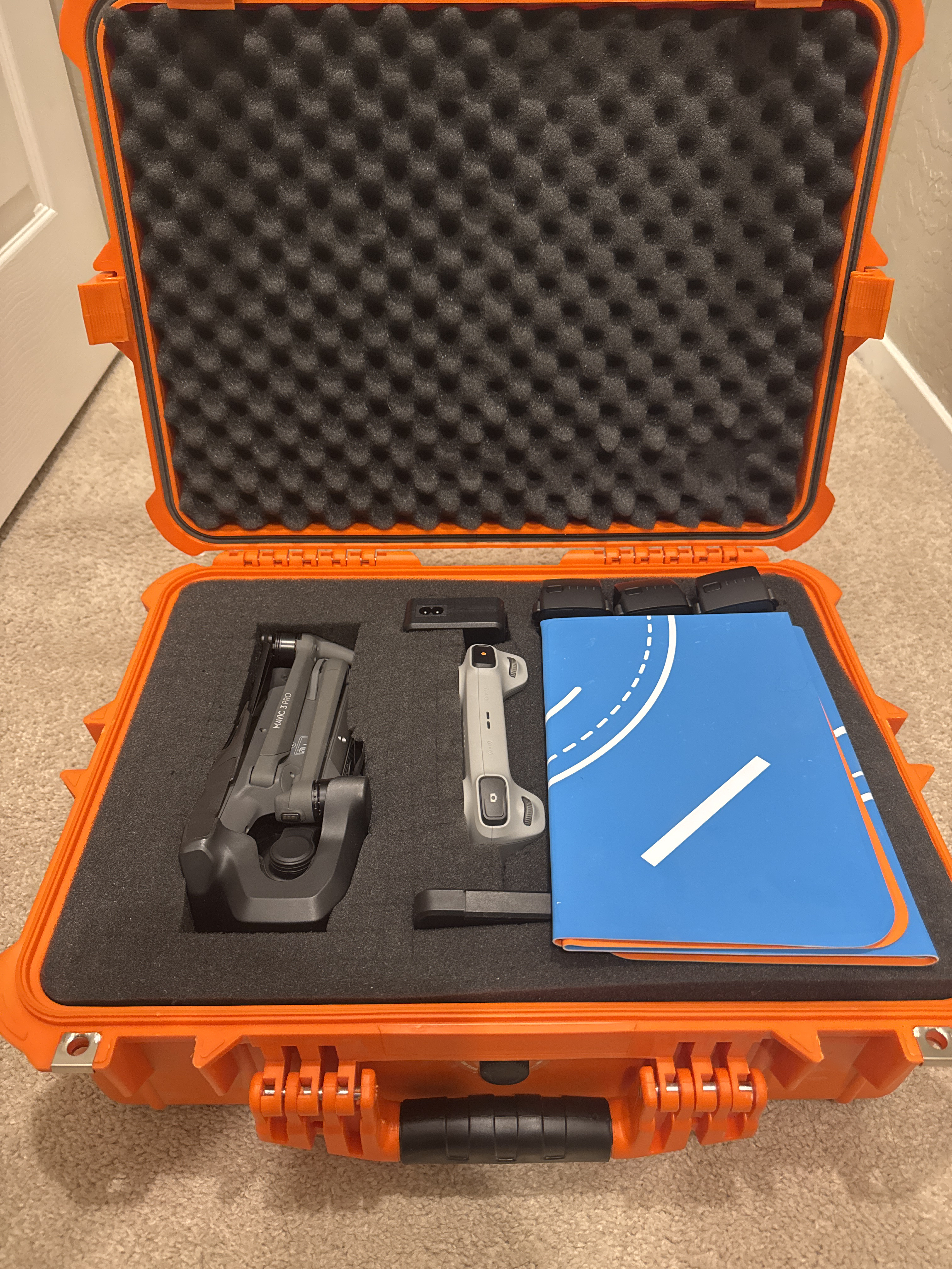 Dji mavic 3 pro – triple camera drone | full kit, ready to fly (must provide own sd card!!)