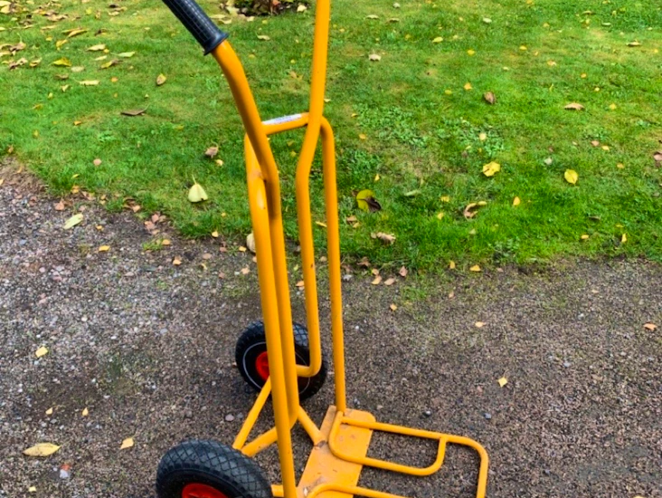 Säckakärra magasinkärra