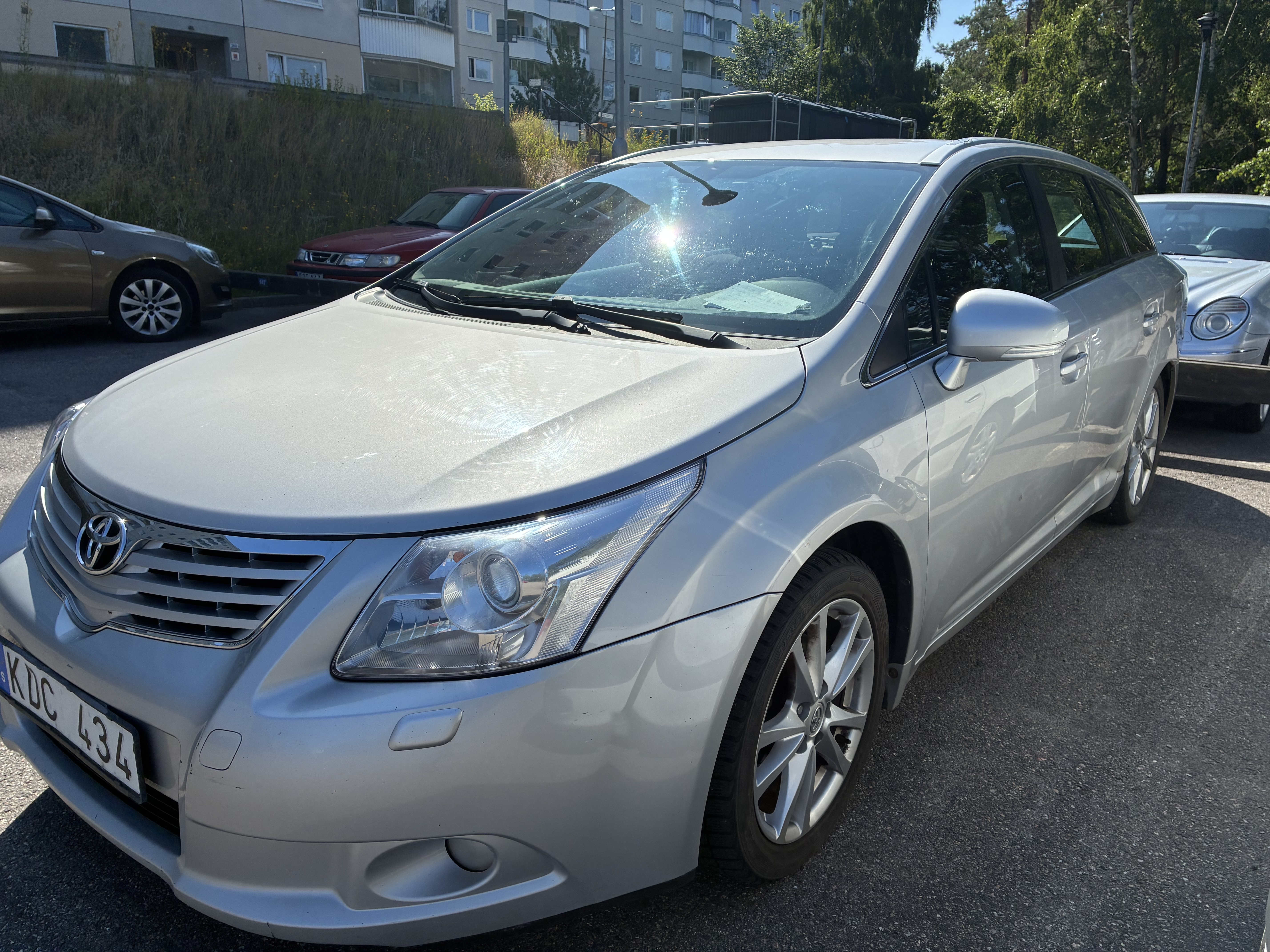 Toyota avensis 