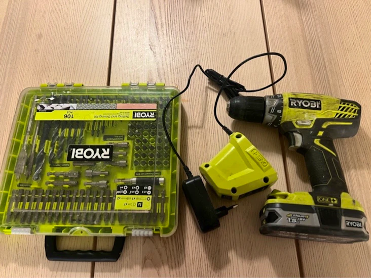 Batteridriven skruvdragare ryobi rcd1802