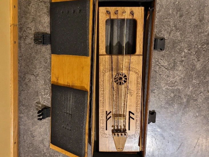 Viking-instrument (taglharpe) leies ut