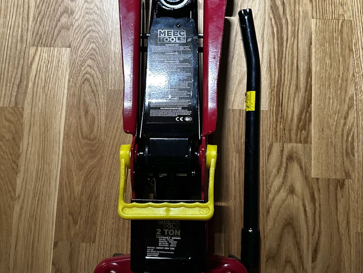 Låglyftande domkraft 2ton