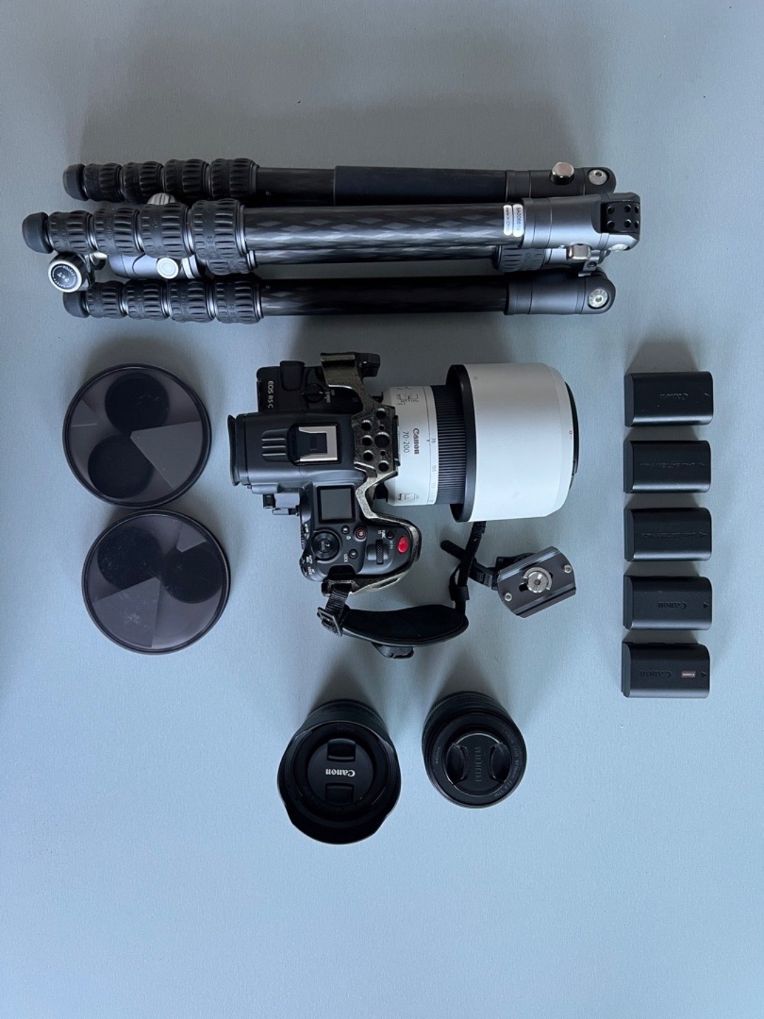 Canon r5c + 70-200 4.0 16mm 2.8