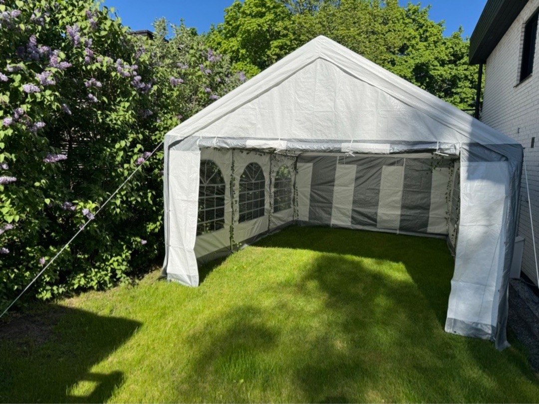 Partytält 4*6 m tål kraftigt regn