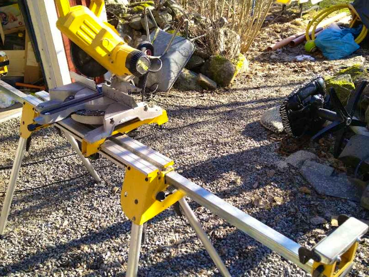 Dewalt gerkap med stativ