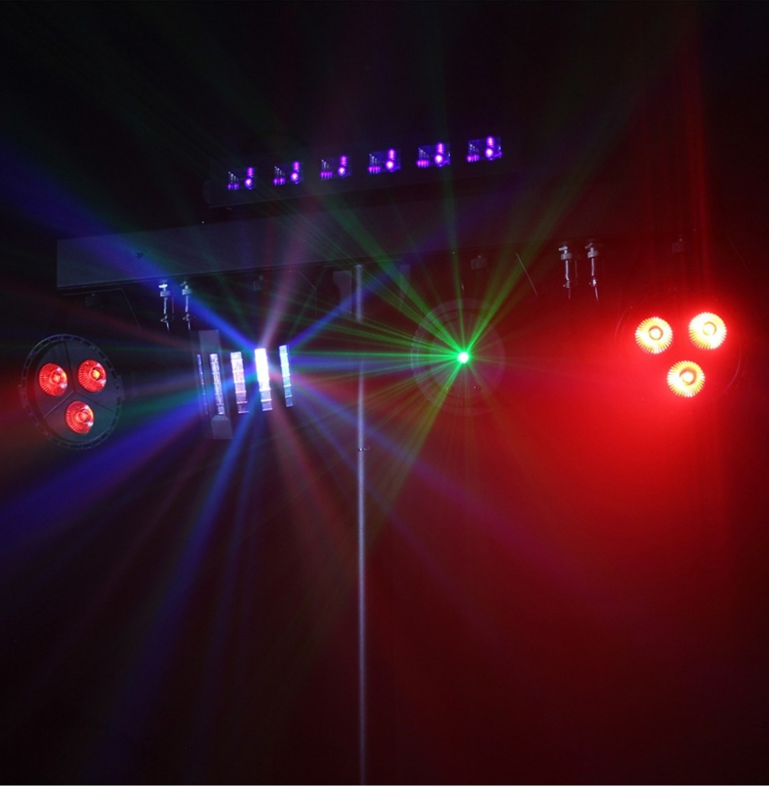 Partypakke med partylys, røykmaskin og soundboks