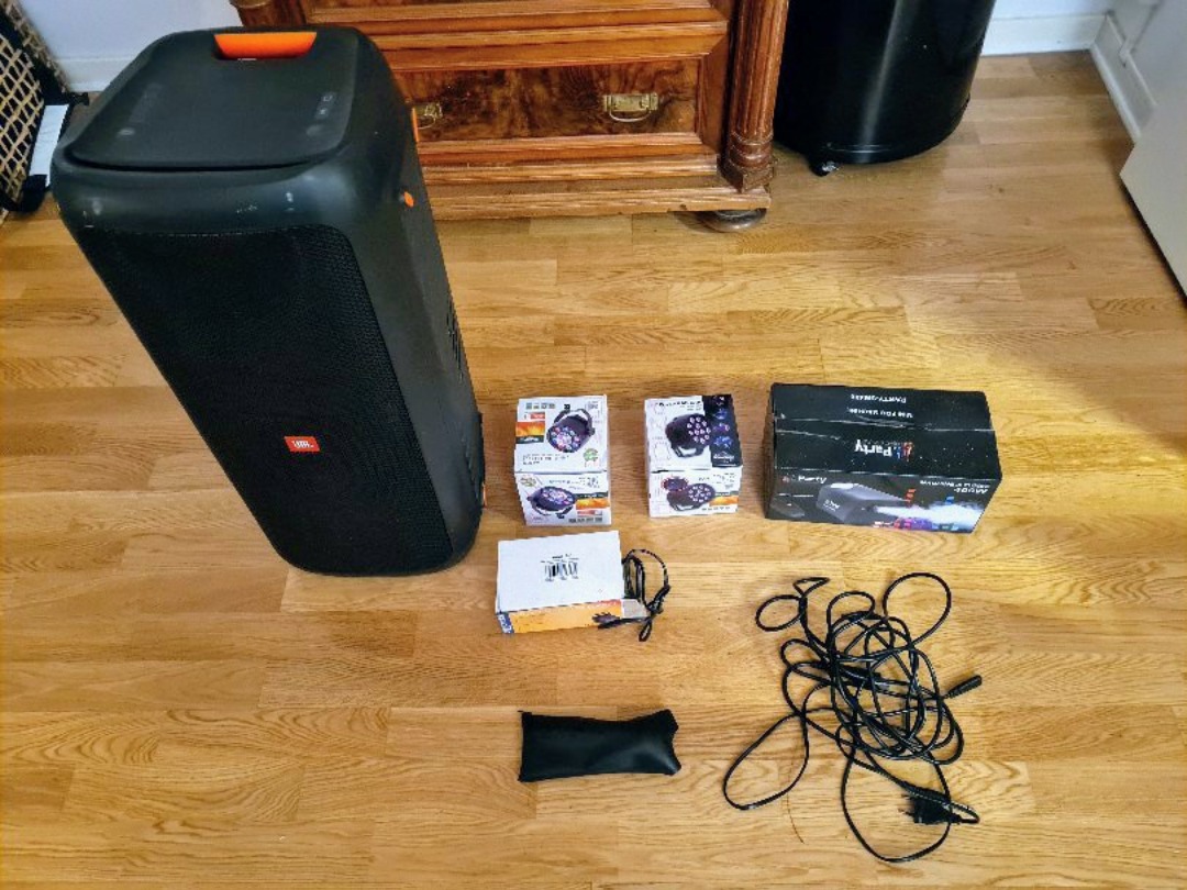 Jbl partbox 300, mikrofon, ljus, rökmaskin