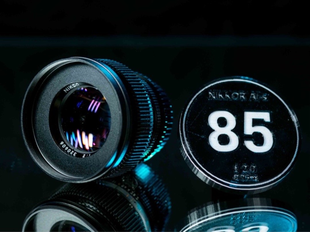 Nikkor ef 85mm f2.0 ai-s vintage lens cine