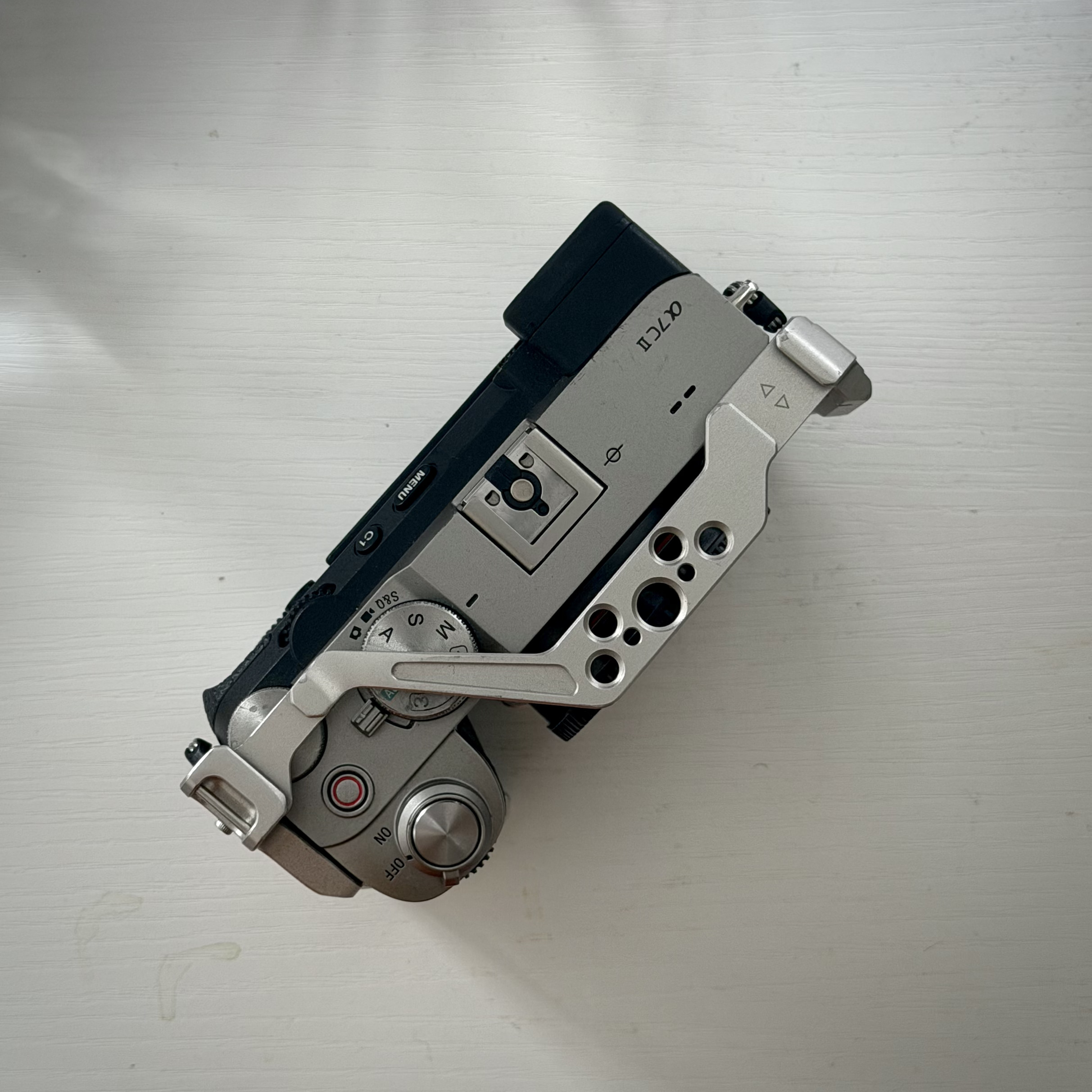 Sony a7c ii silver — body only 