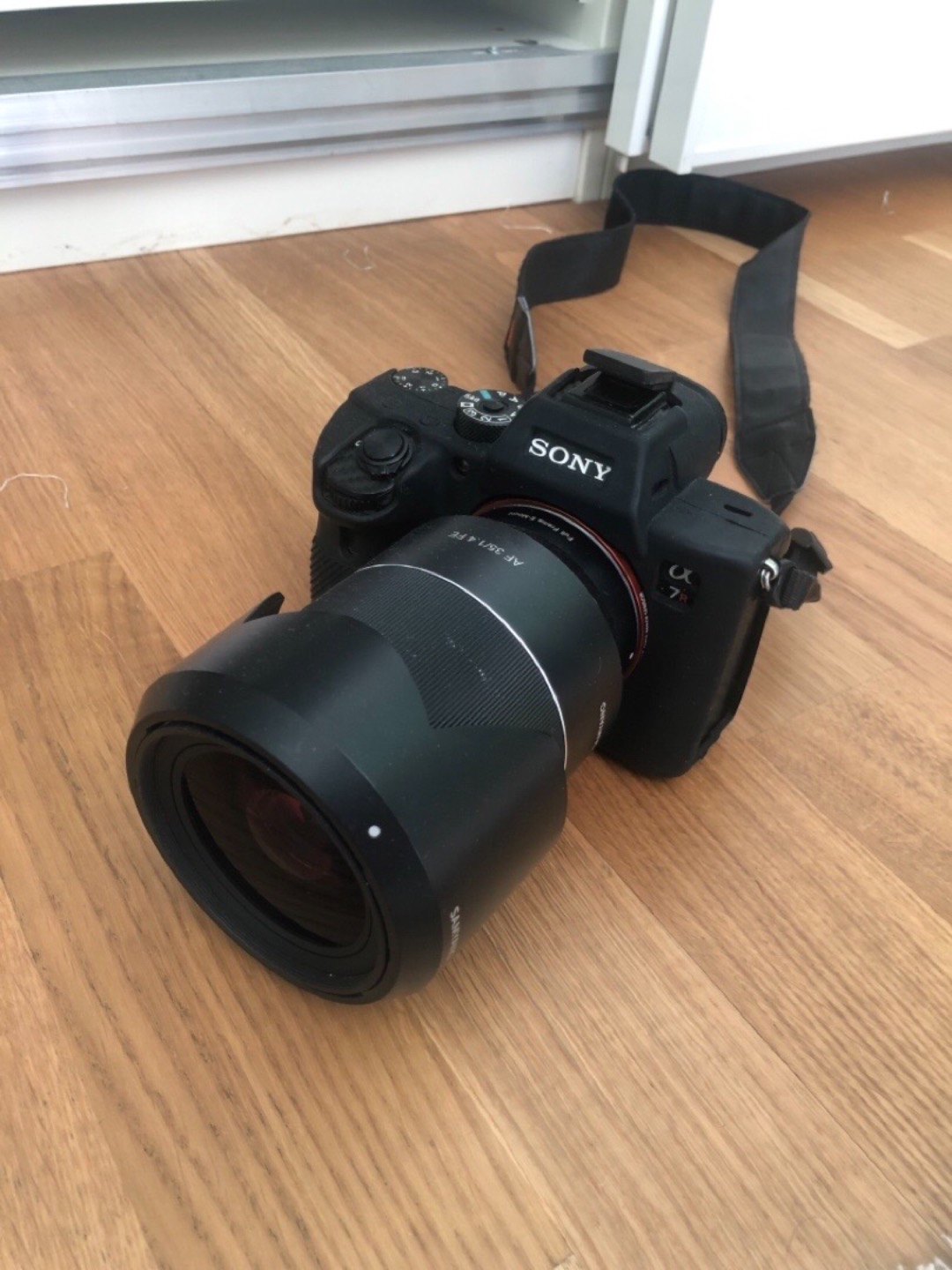 Sony a7r3 + samyang 35mm 1.4