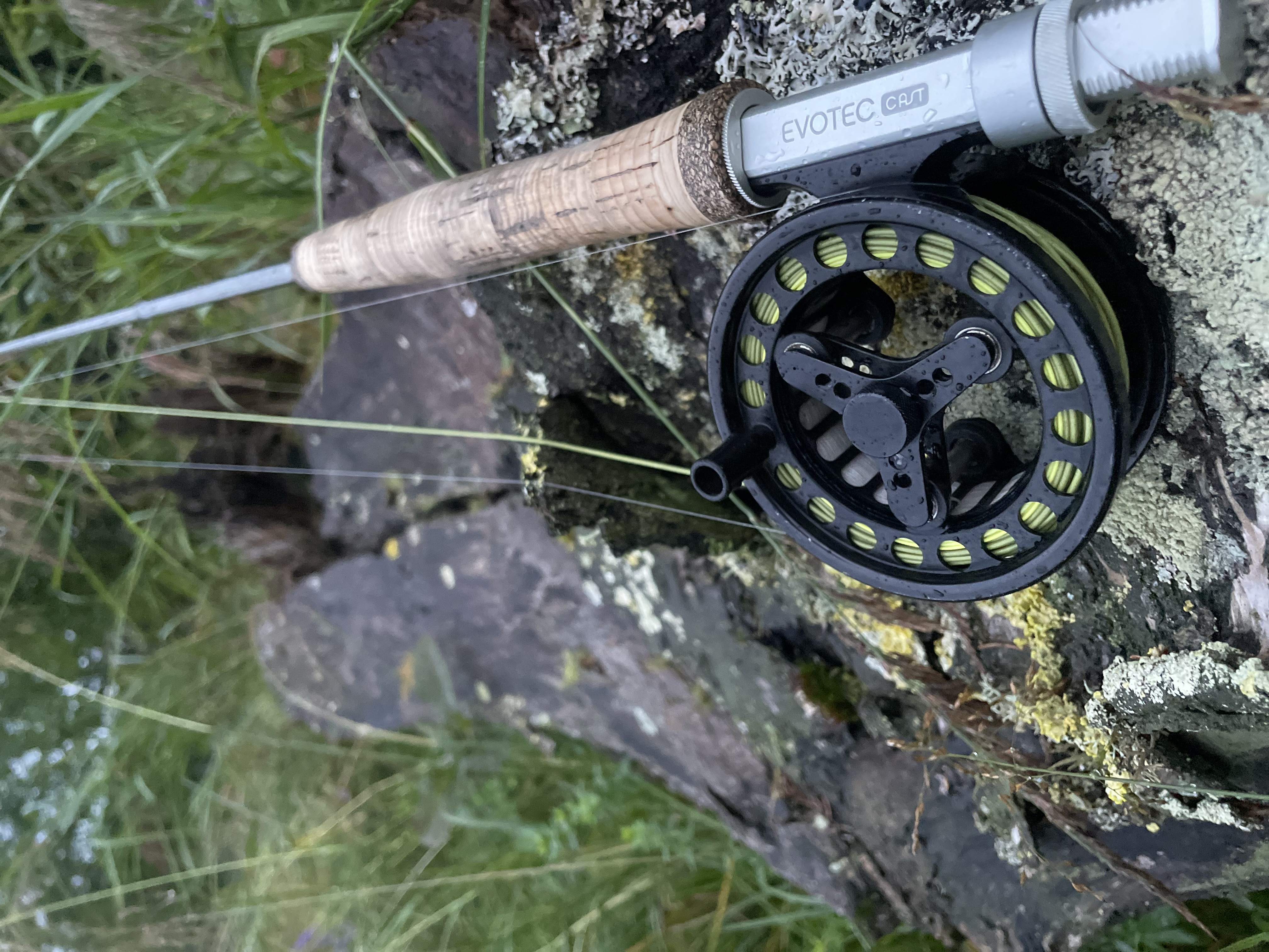 Fly fishing rod #5 9fot loop