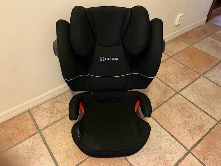 Cybex solution m-fix for barn 4-12 år