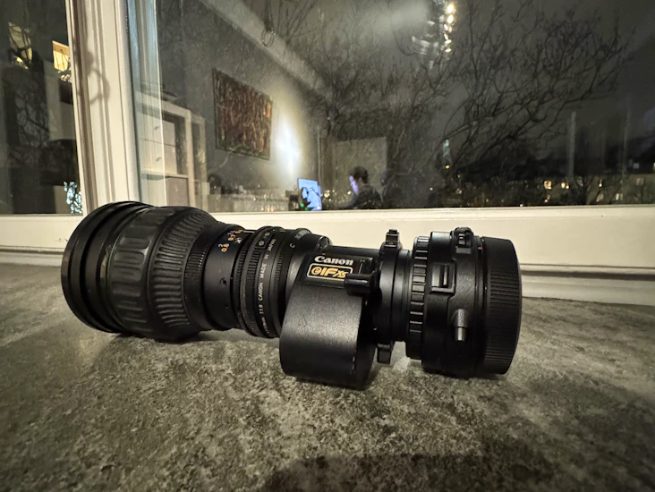 Canon tv zoom-objektiv med ef-adapter