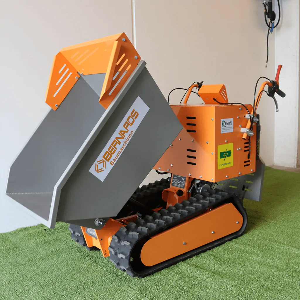 El motorbør med larvefødder og hydrauliks tip