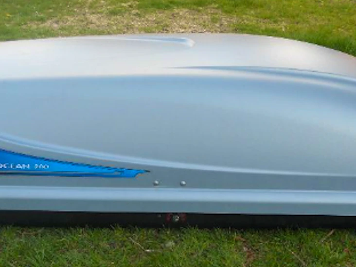 Thule ocean 200 tagboks inkl. tagbøjler og tagfødder