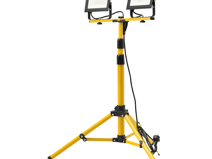 Dubbel arbetslampa med stativ led 2x4250 lm 2x50 w ip65