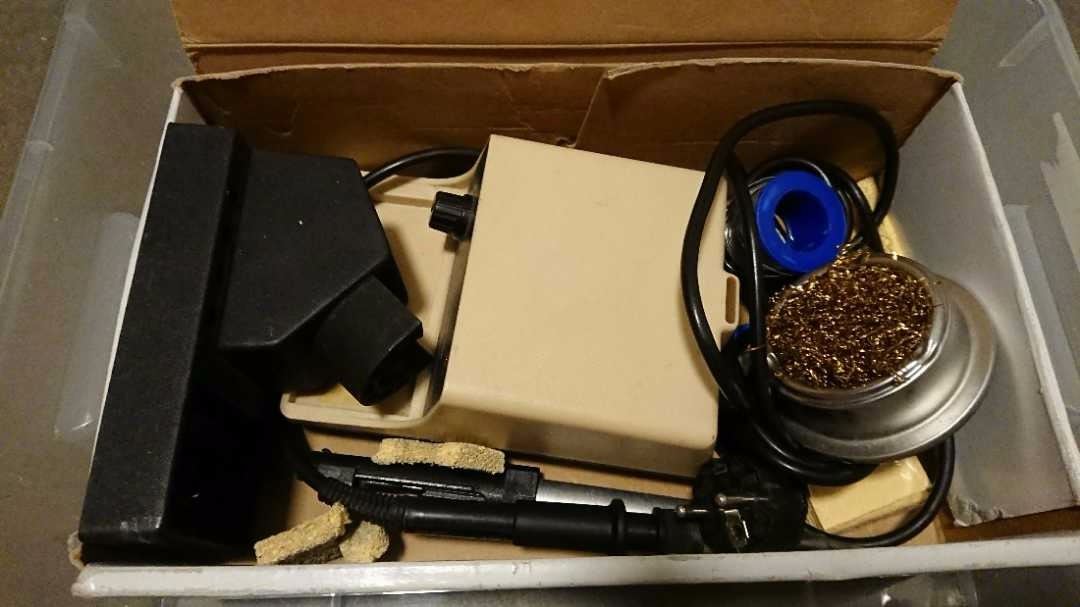 Xytronic lödstation med tillbehör 