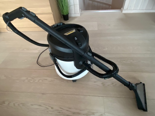 Kärcher se 4 plus – tepperenser / møbelrenser