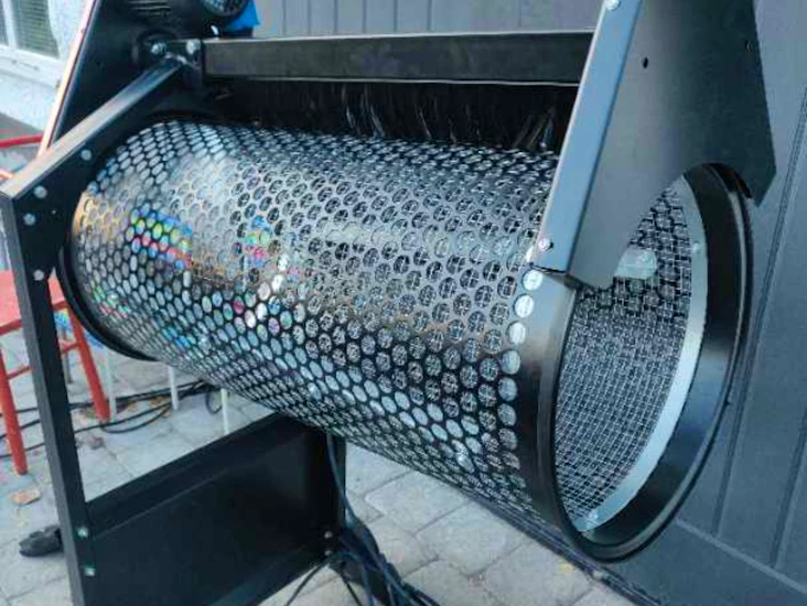 Jordsåll - sila jorden från sten o annat