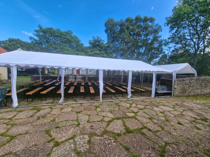 Partytält 8x12m (96 kvm)