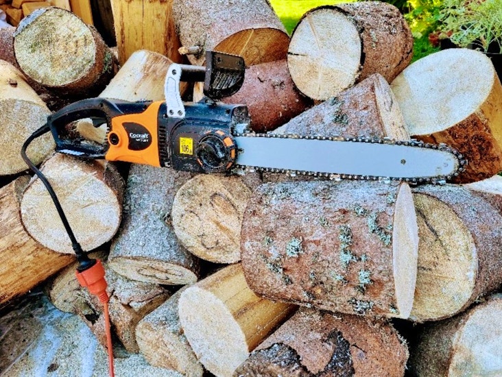 Motorsåg eldriven med sladd