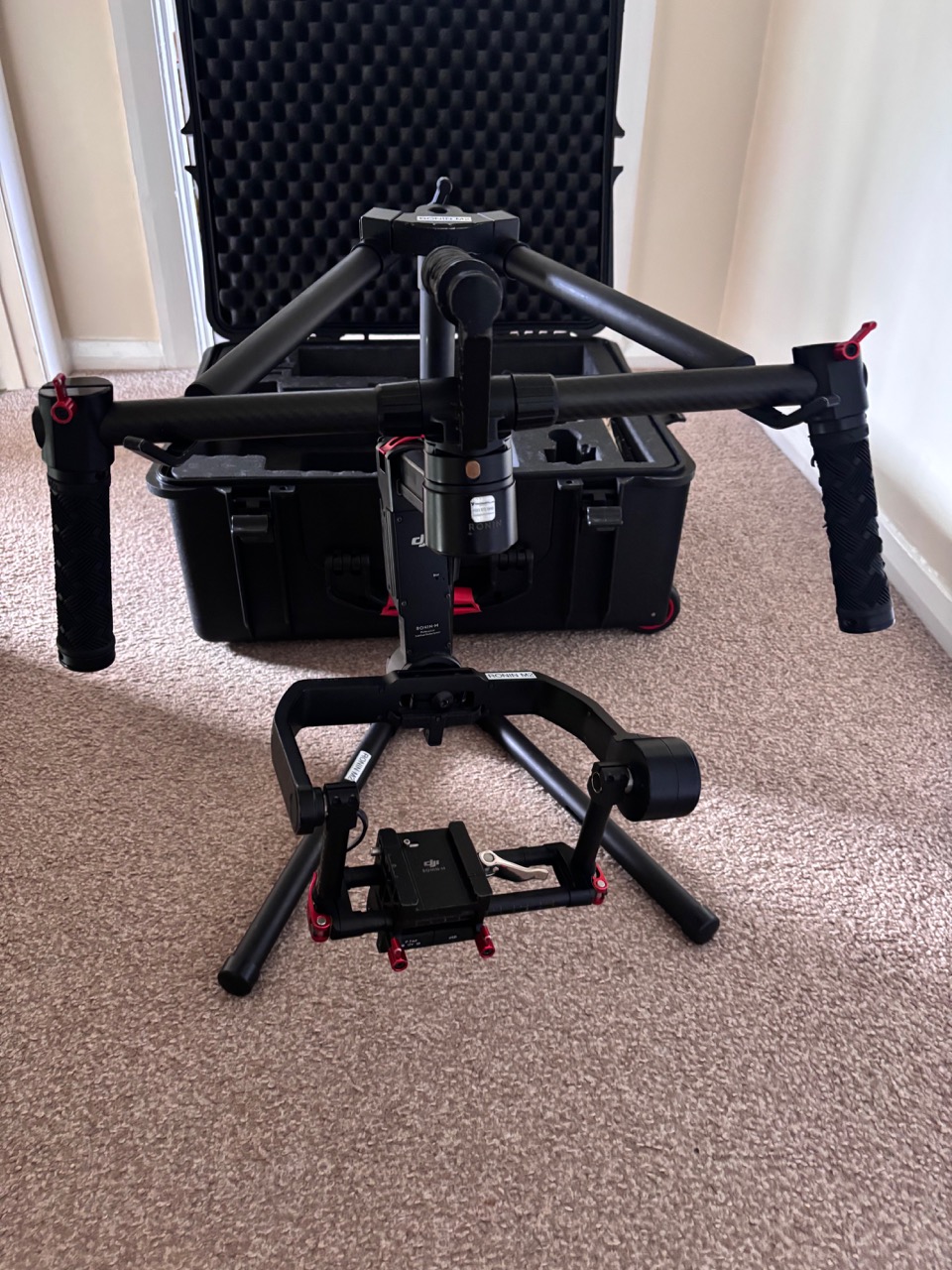 Dji ronin m + 2 batteries with thumb controller and flight case