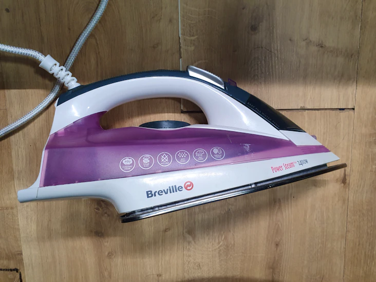 Breville 2400w iron