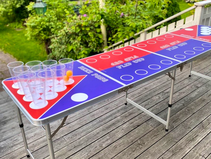 Beerpongbord (& flip the cup)