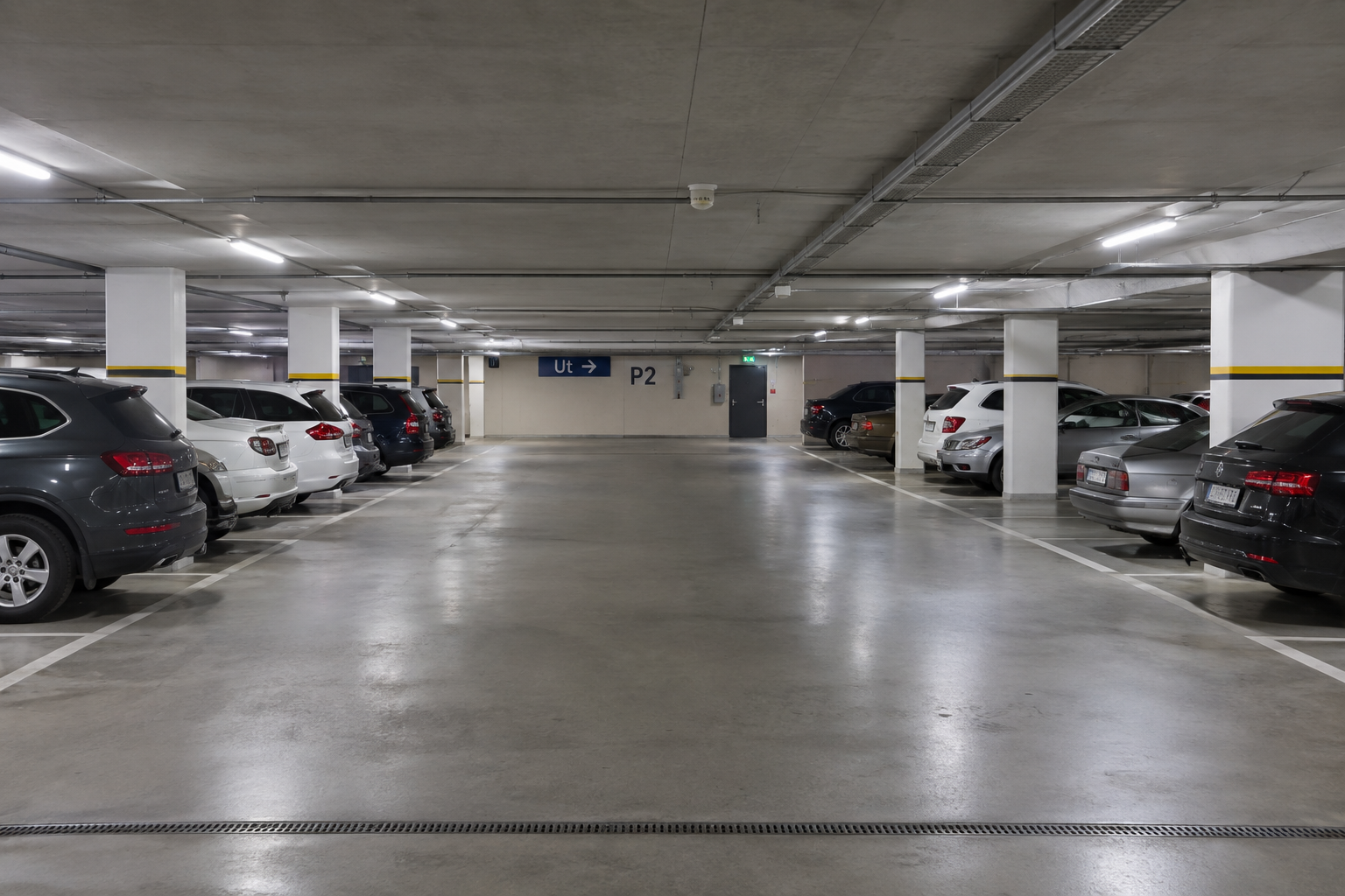 Parkeringsplass langtidsleie ønskes