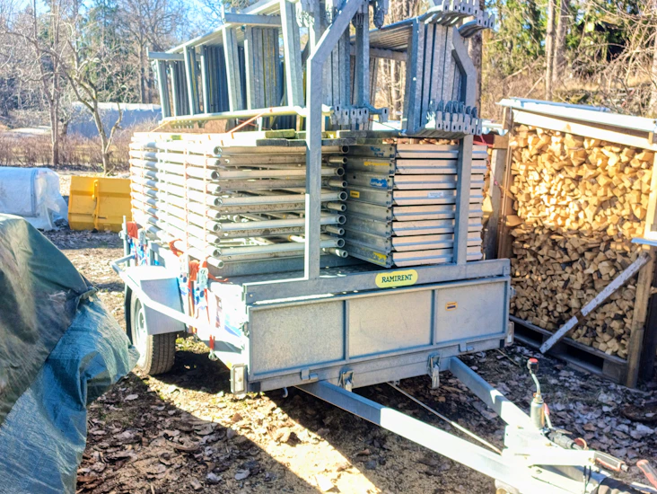 Haki ställningsvagn 120 m2