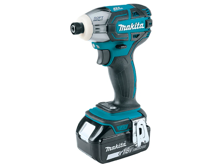 Makita slagskrutrekker (+bits) 18v, dts141