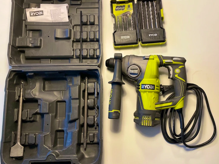 Borrhammare med bilningsfunktion