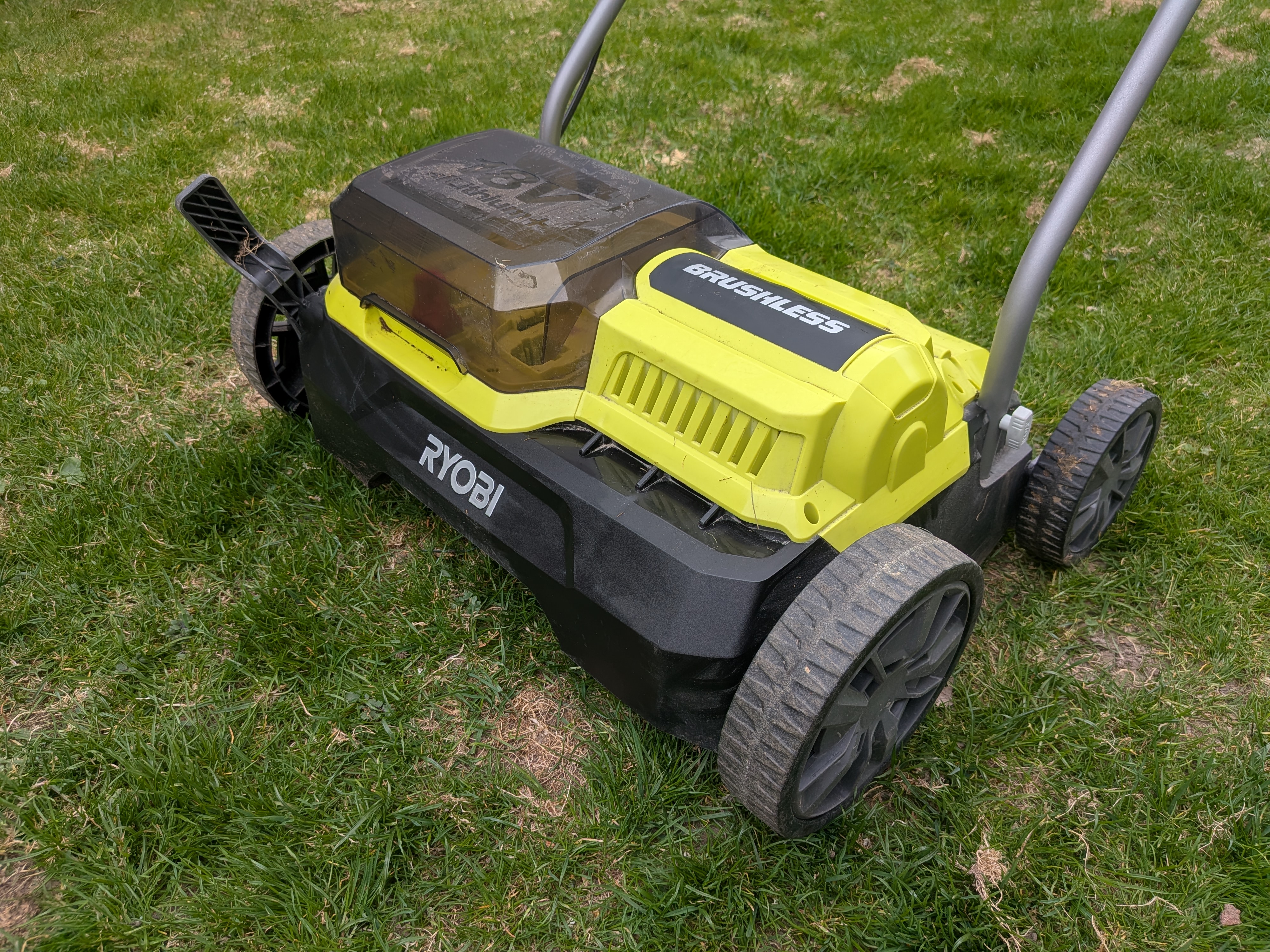 Ryobi vertikalskärare 35 cm