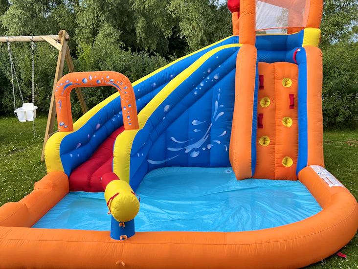 Vattenrutschbana / vattenland / vattenlek h20, vattenpark