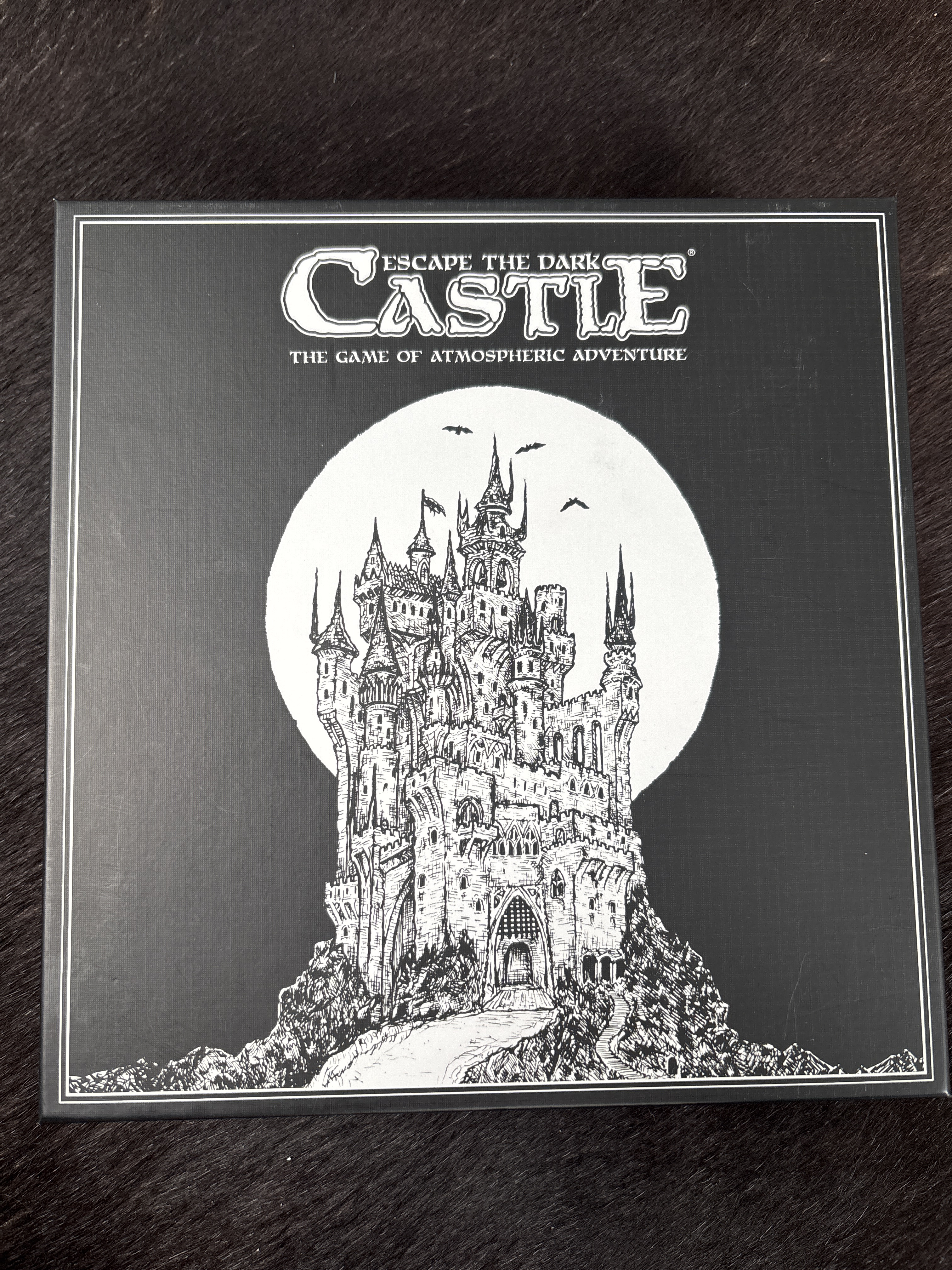 Brädspel escape the dark castle 
