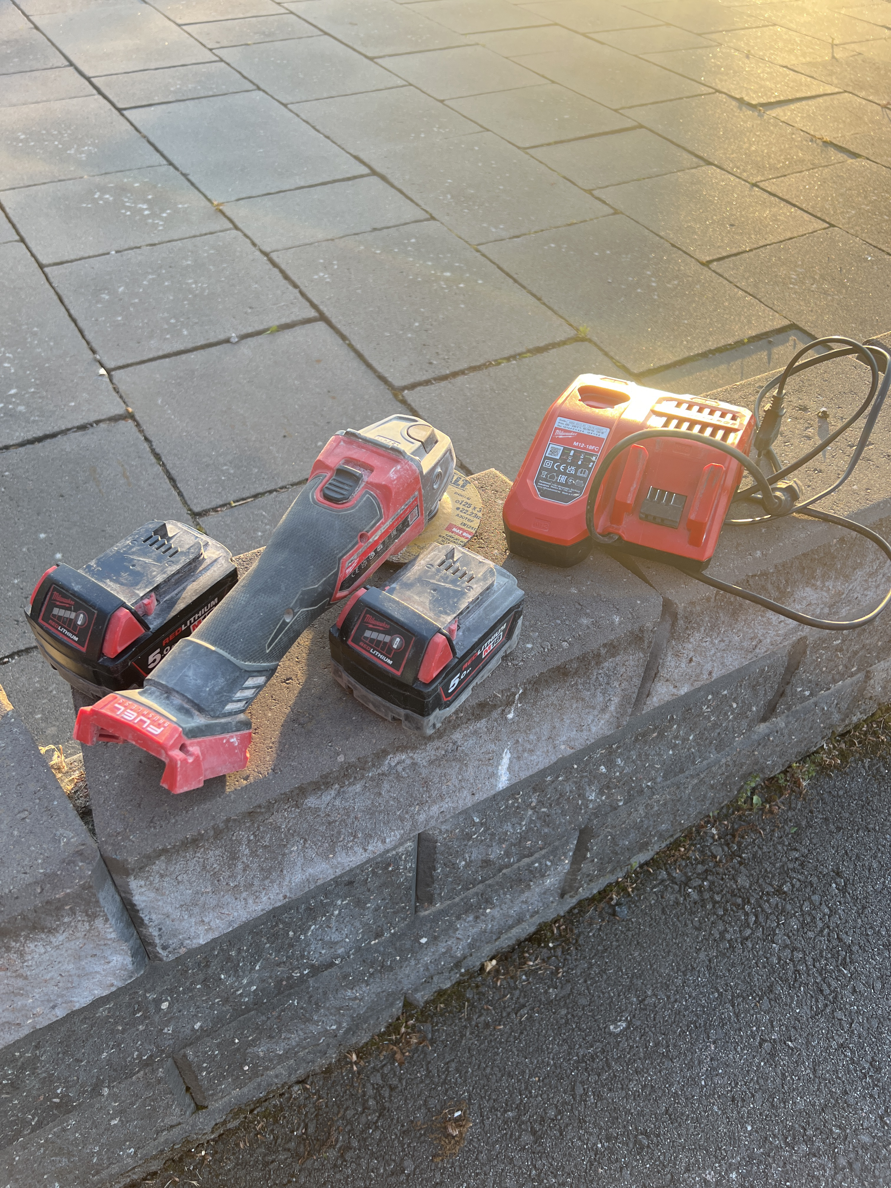 Vinkelslip milwaukee m18fsag