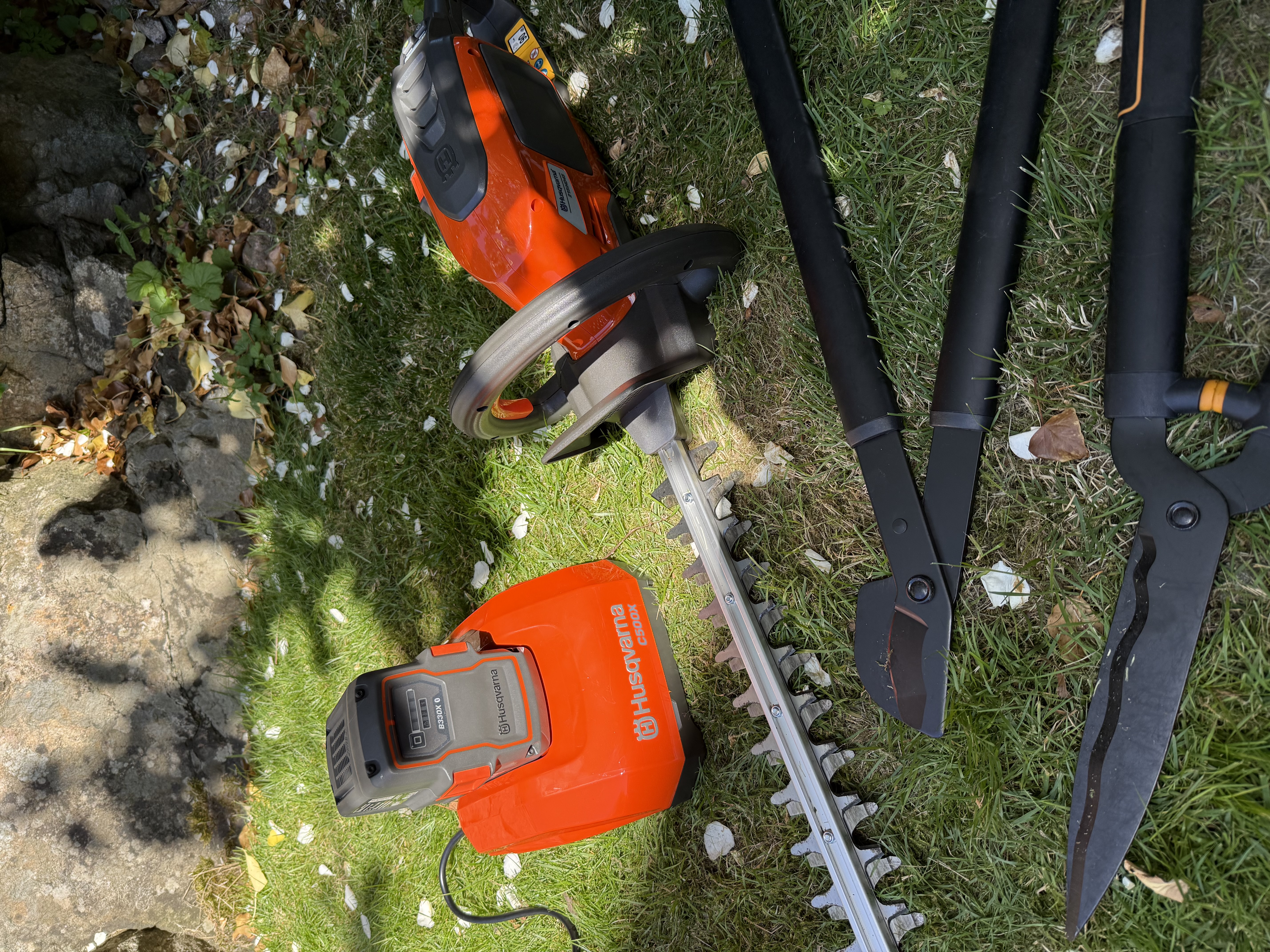 Husqvarna häckpaket – allt du behöver för häckklippningen