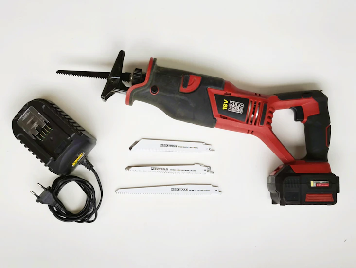 Batteridriven tigersåg