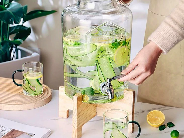 Glaskaraff med tappkran 6 l