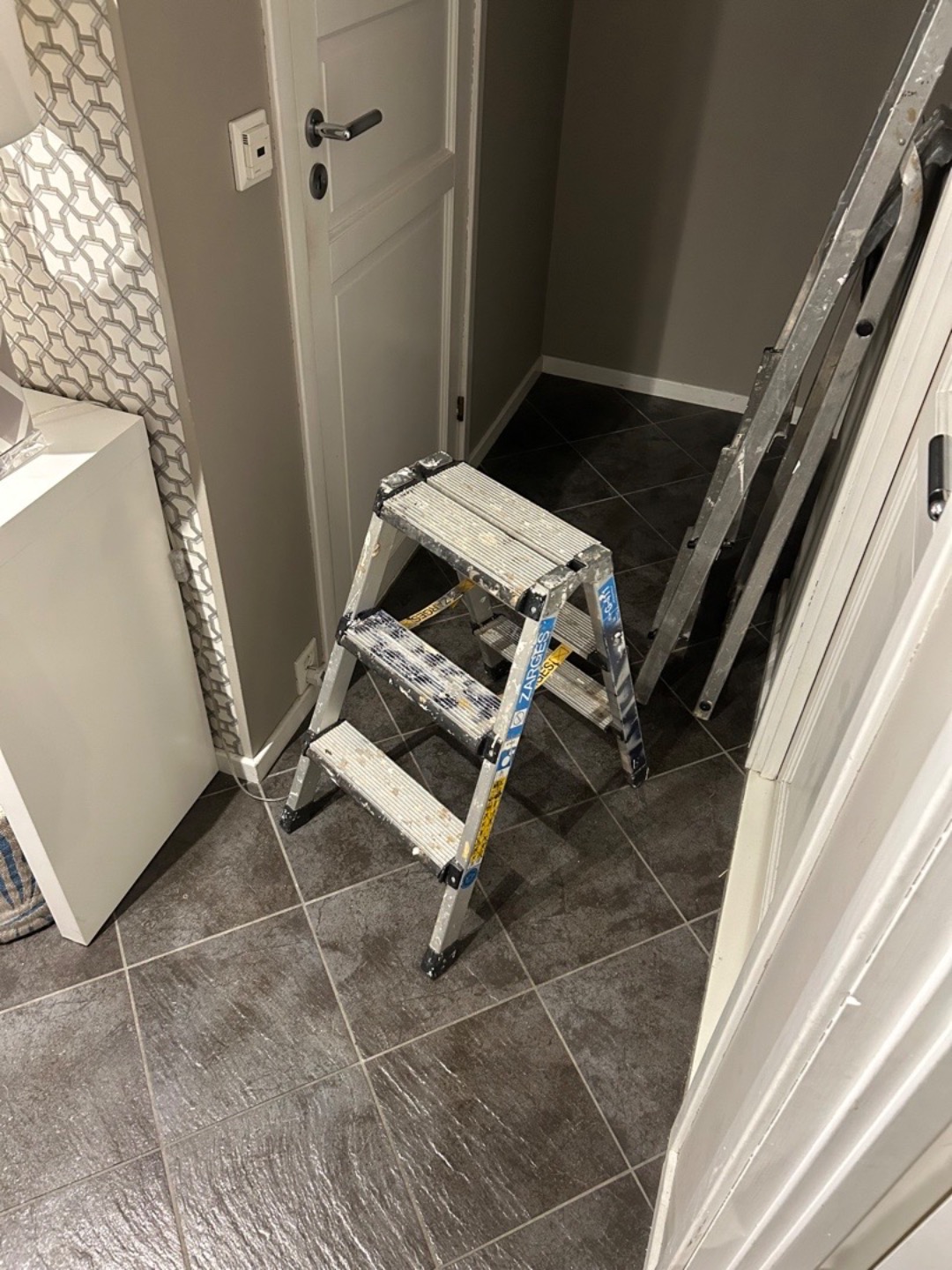 Sammenleggbar trappestige