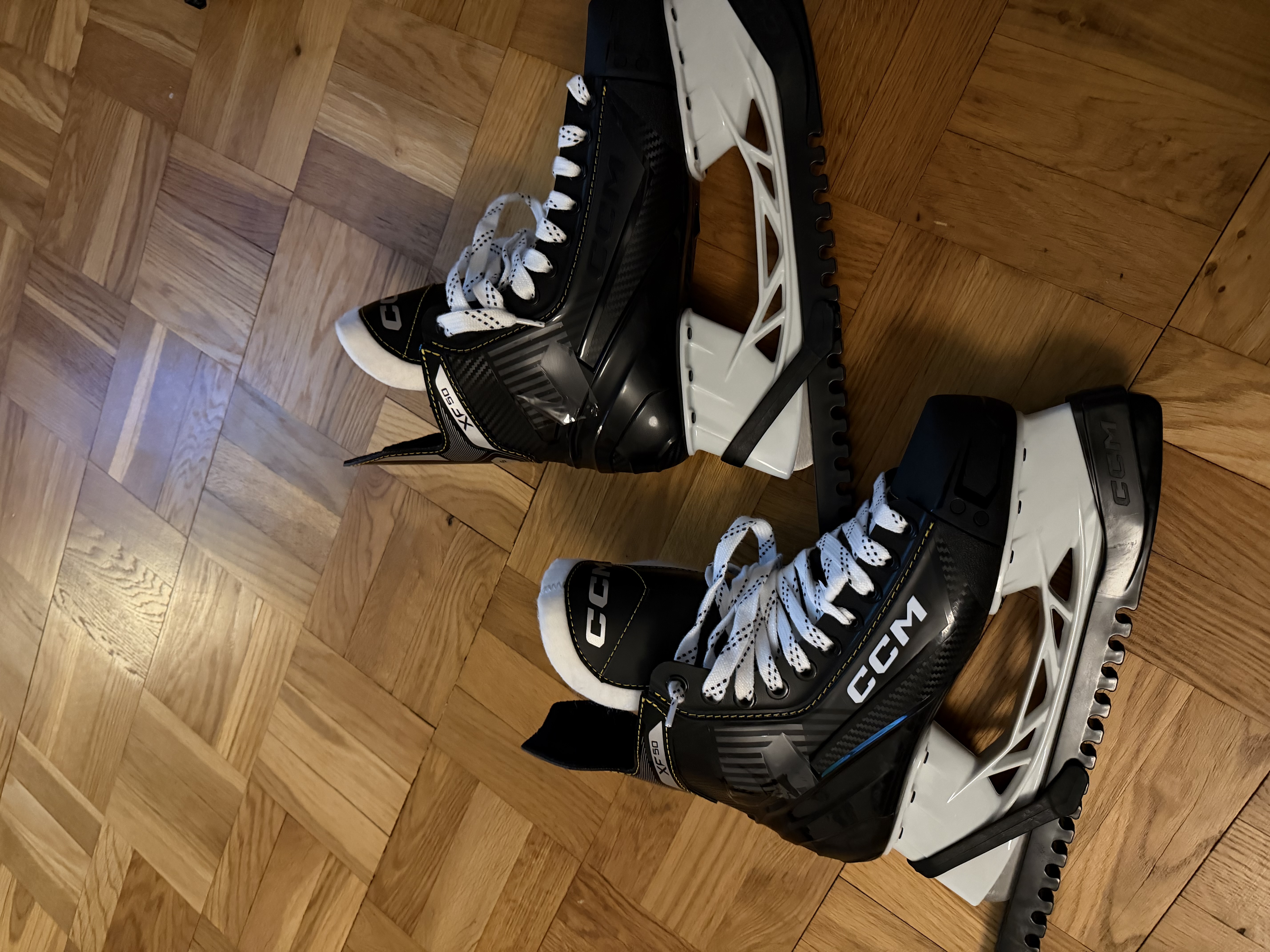 Skridskor stl:43 (nyskick)