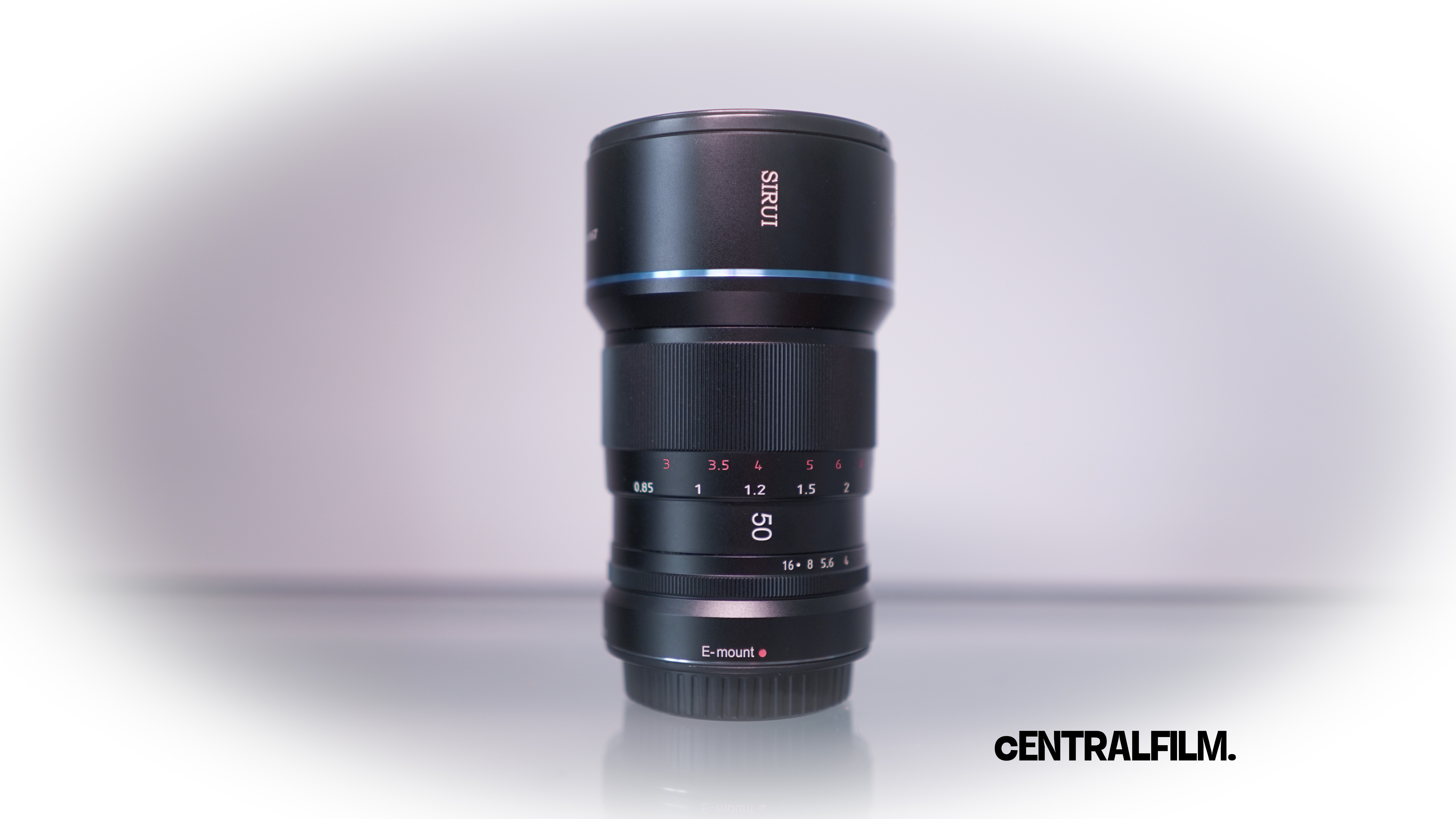 Sirui 50mm f1..4 anamorphic aps-c lens e-mount 