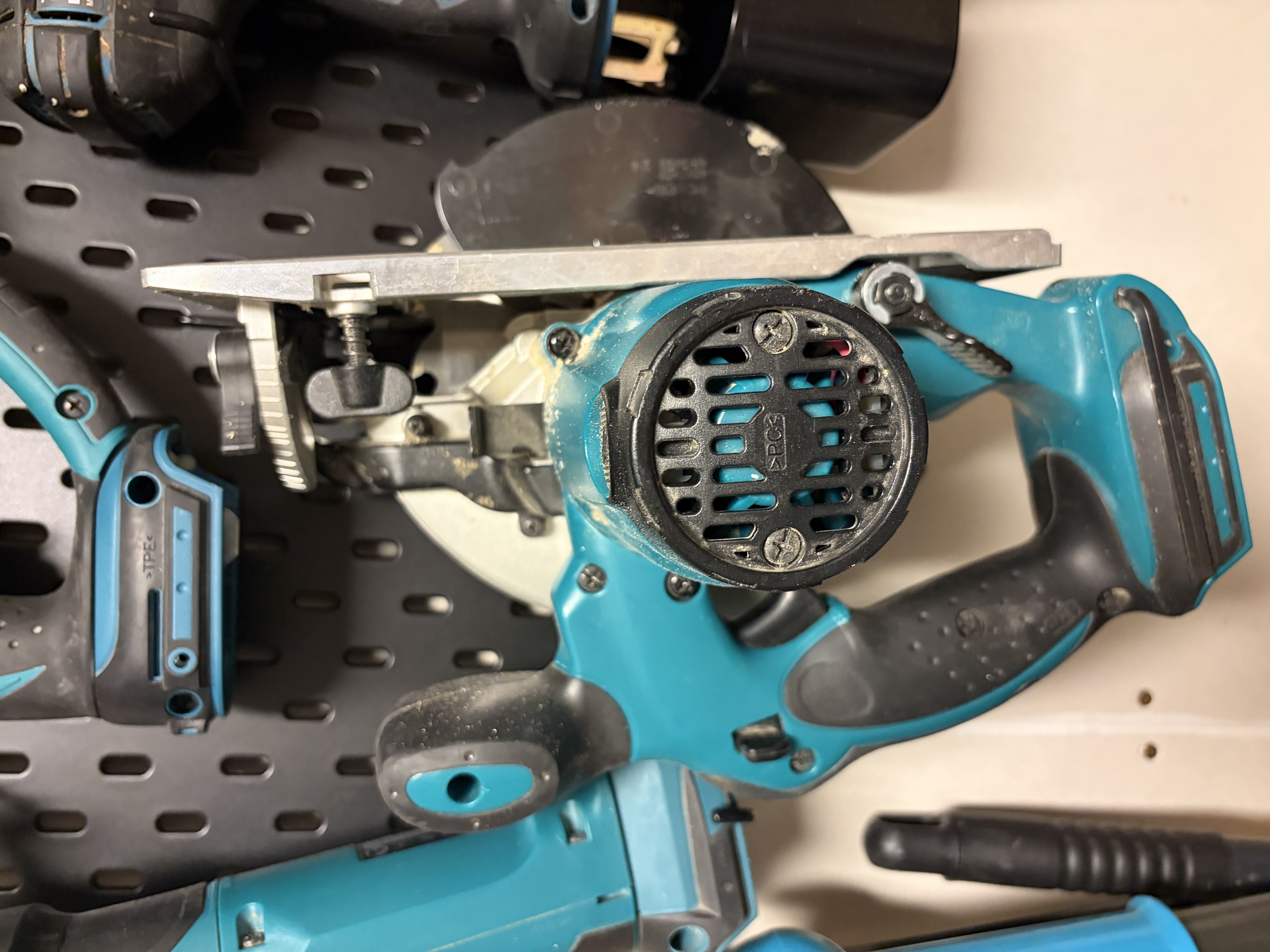 Makita sirkelsag 18v 